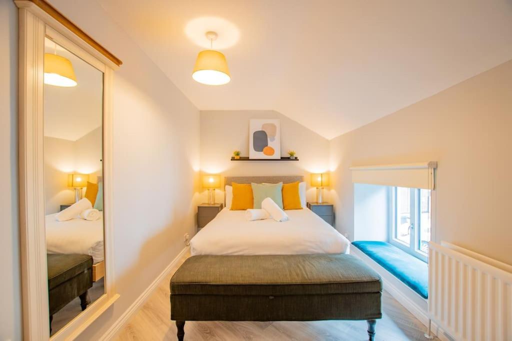 Cosy Retreat In The City Centre 戈尔韦 外观 照片