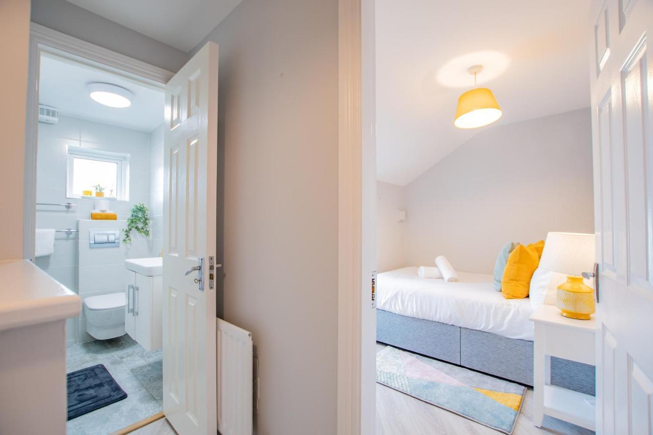 Cosy Retreat In The City Centre 戈尔韦 外观 照片