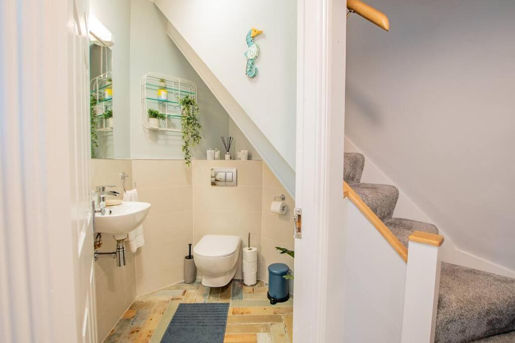 Cosy Retreat In The City Centre 戈尔韦 外观 照片