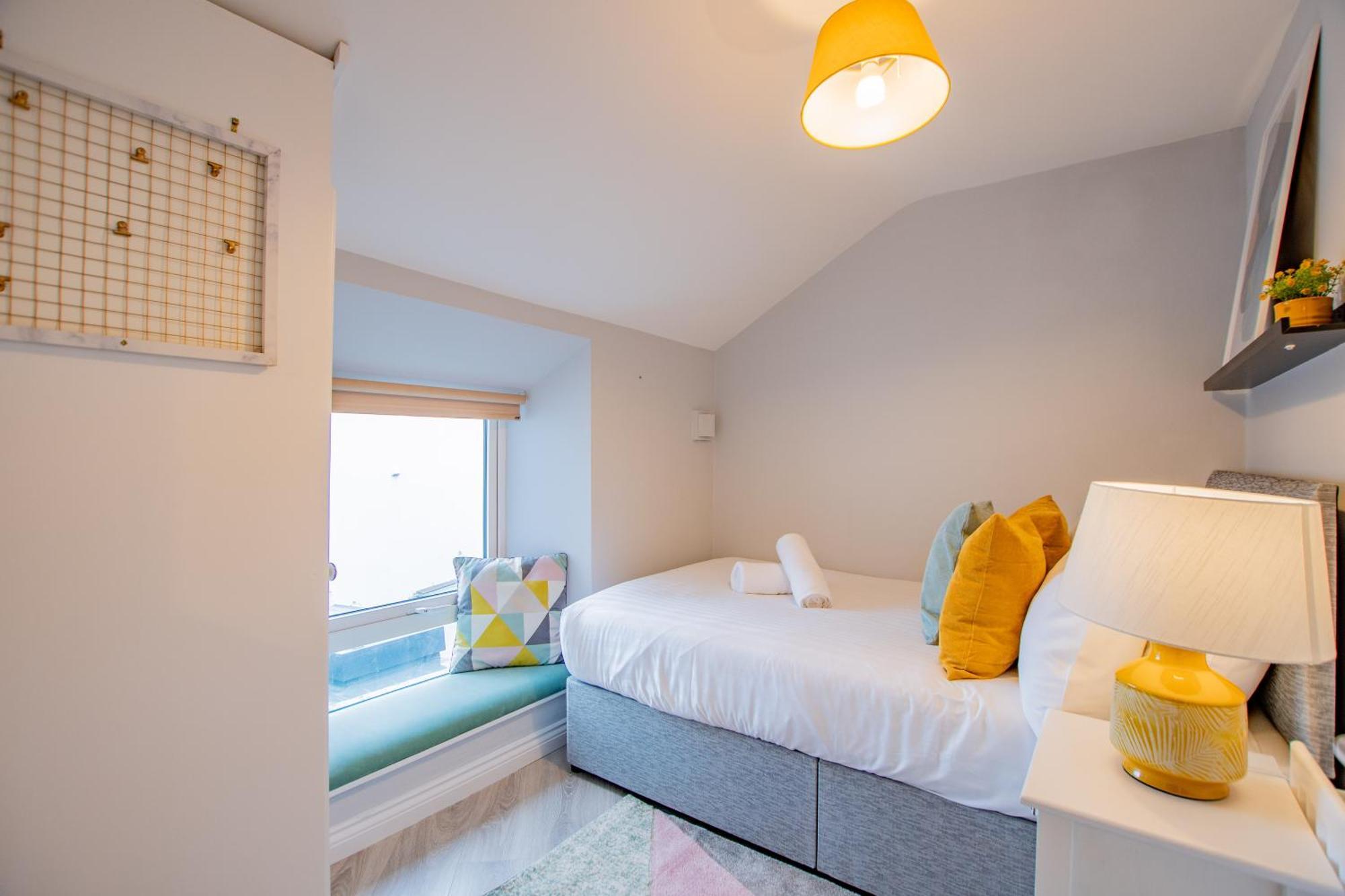 Cosy Retreat In The City Centre 戈尔韦 外观 照片