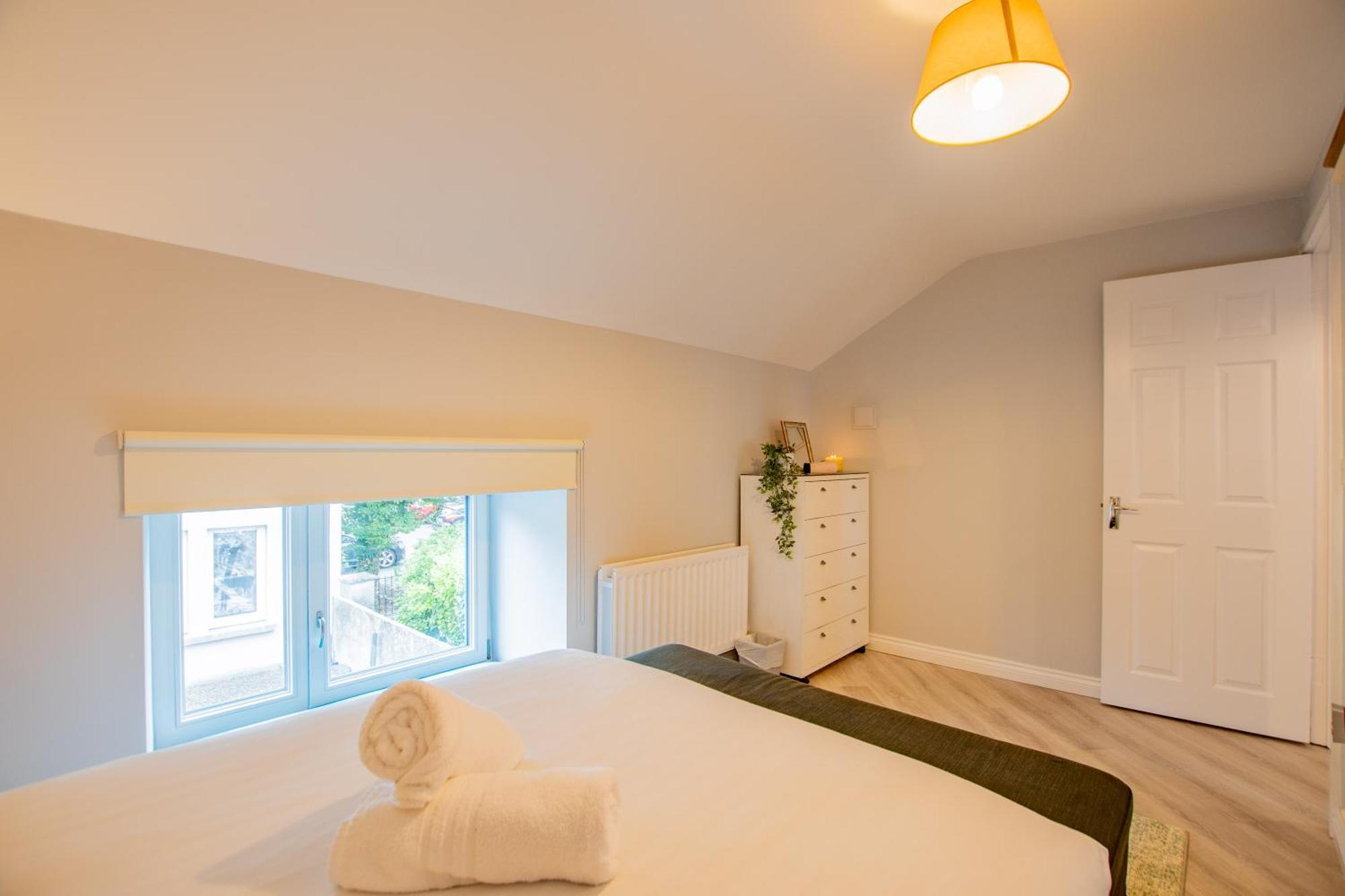 Cosy Retreat In The City Centre 戈尔韦 外观 照片